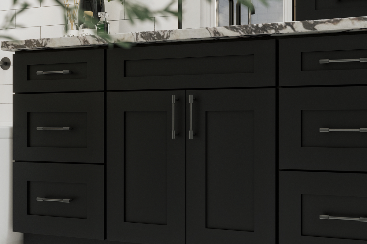Charm - Iron Black